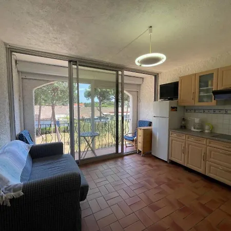Familial Proche A Avec Balcon Et Animaux Acceptes - Fr-1-225-741 Apartment *
