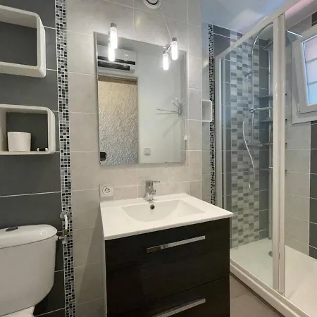 Familial Proche A Avec Balcon Et Animaux Acceptes - Fr-1-225-741 Apartment